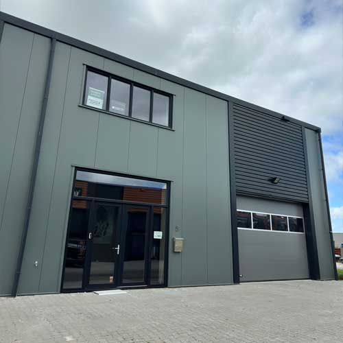 gietvloer_showroom_friesland_franeker_loods